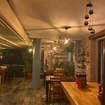 Suna House Guest house