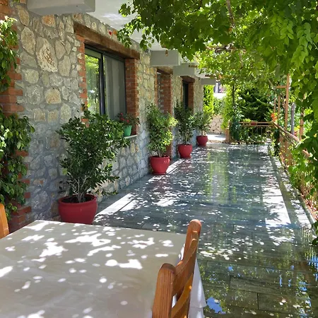 Konukevi Suna House Söğüt
