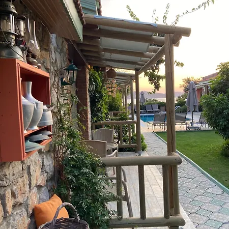 Pensjonat Suna House *