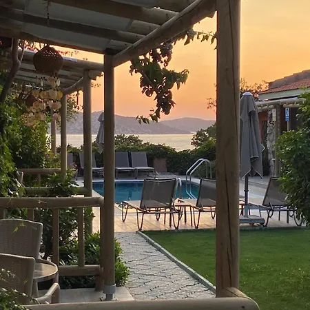 Suna House سوغوت