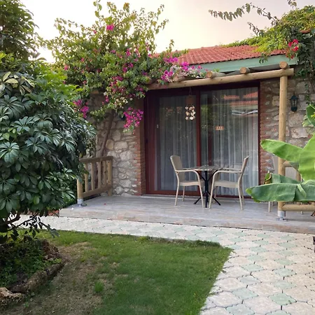 Suna House Pensiune
