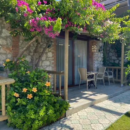 Suna House Pensiune *