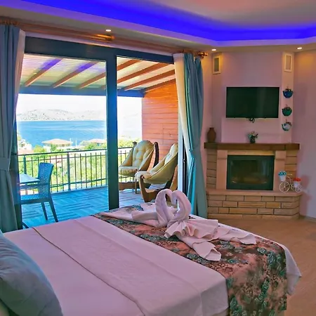 Suna House *