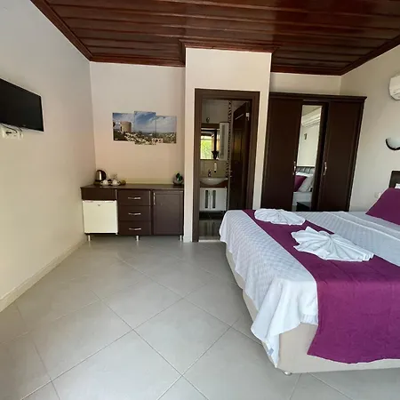 Suna House Guest house