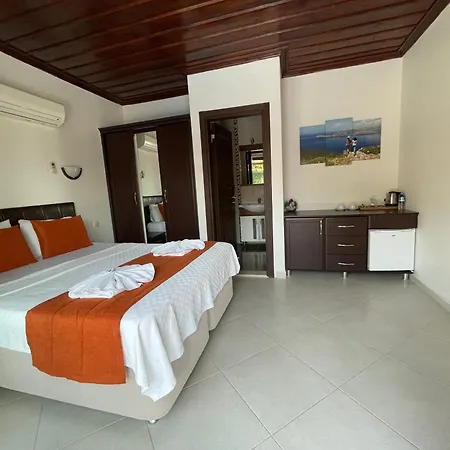 Suna House *